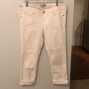 White express Capris